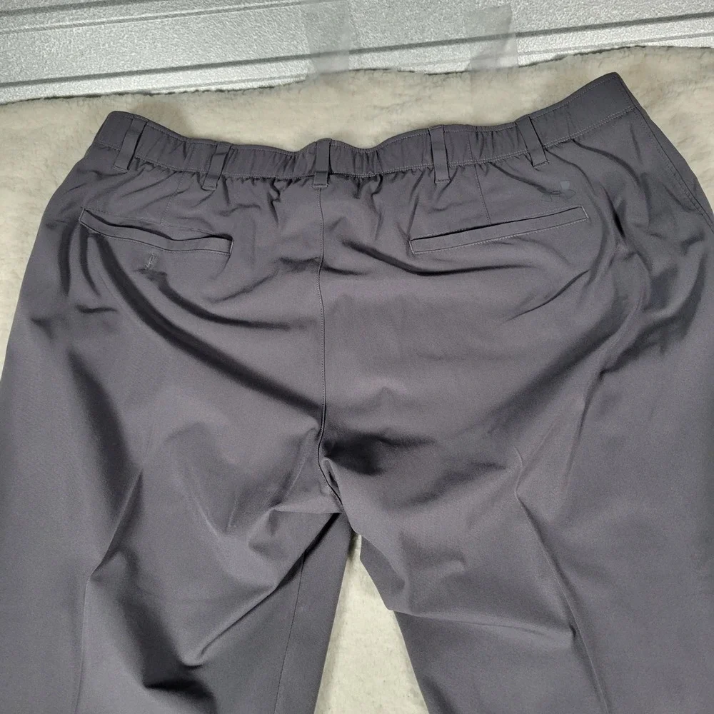 Under Armour Golf Pants Mens 44/32 Gray Loose Fit Performance Trousers